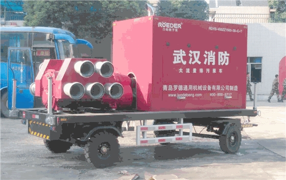 移動(dòng)凸輪泵車 移動(dòng)凸輪泵車