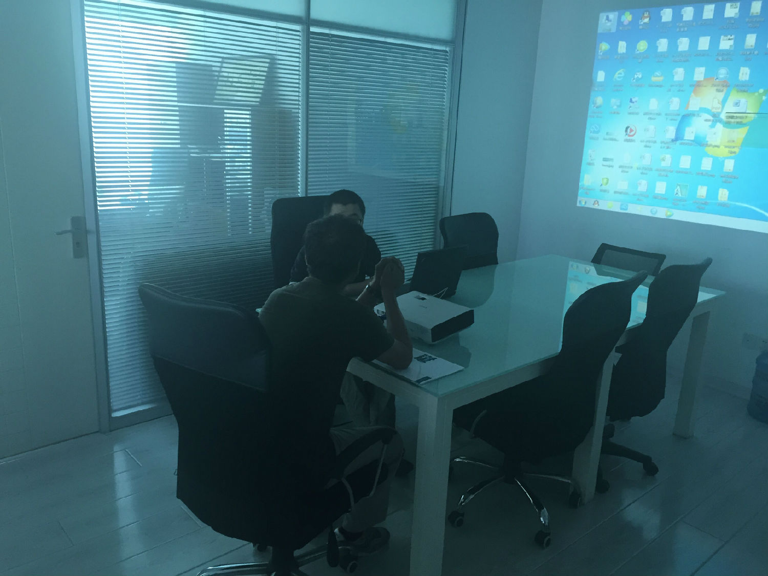 羅德公司銷(xiāo)售經(jīng)理講解轉(zhuǎn)子泵 羅德公司銷(xiāo)售經(jīng)理講解轉(zhuǎn)子泵