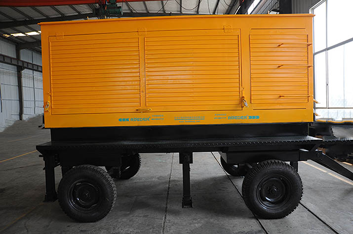 移動(dòng)泵車 移動(dòng)泵車